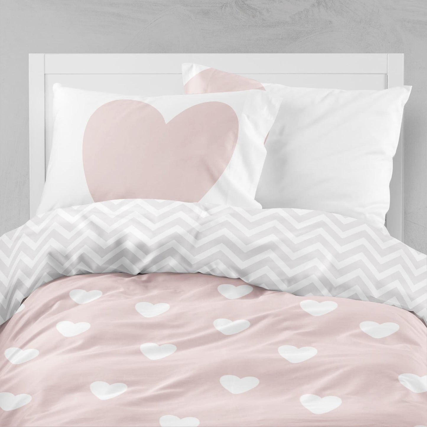 Pink Hearts Bed Set